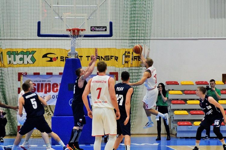 Śląsk Wrocław przegrywa z R8 Basketem Kraków, Paweł Prochowski